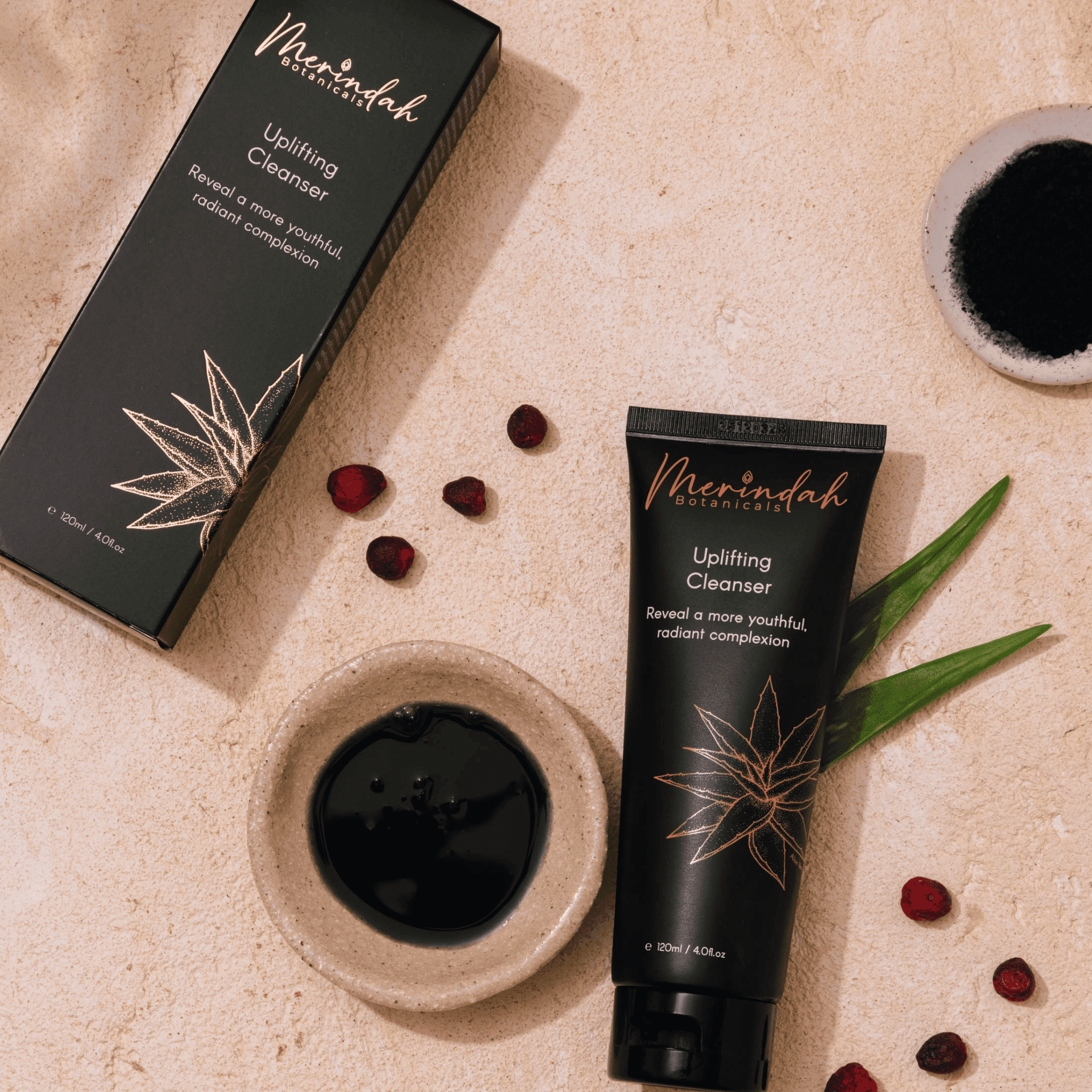 Gentle cleanser cream texture – hydrating face wash for sensitive skin